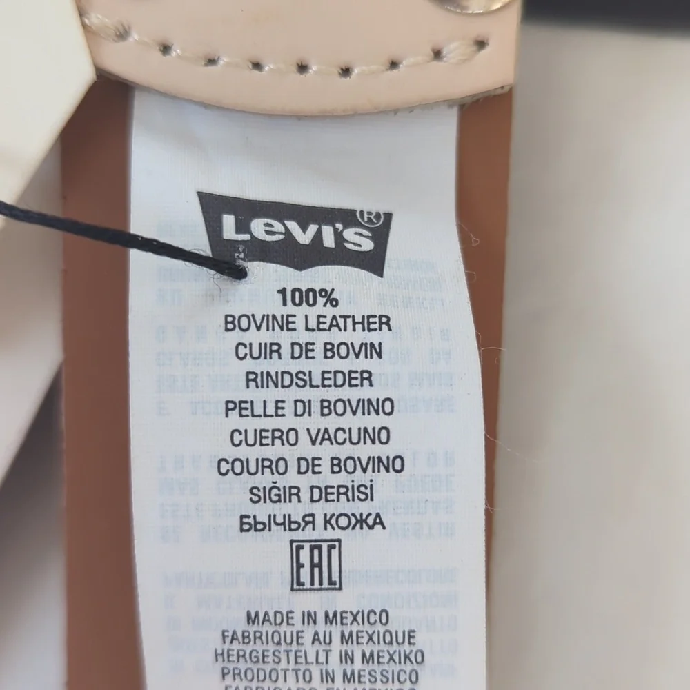 NWT Levi's Ring Buckle Belt XS Nude Pale Pink